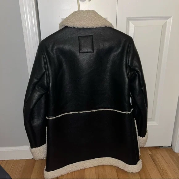 Abercrombie & Fitch Black and Cream Leather Jacket - Picture 3 of 5